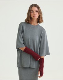 Morgan & Taylor - Asha Rib Knit Fingerless Gloves in Burgundy Red