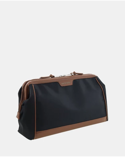 Pierre Cardin - Pierre Cardin Euro Toiletry Bag