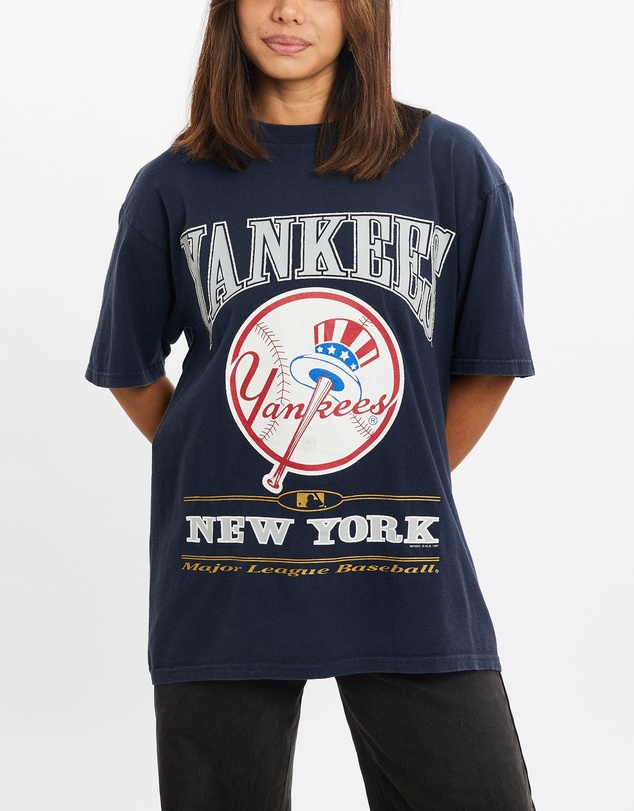 Vintage by The Real Deal - Pre Loved - Vintage 1997 MLB New York Yankees Tee
