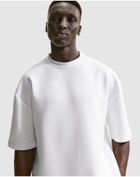 Nike - 24.7 ImpossiblySoft Dri-FIT SS Top