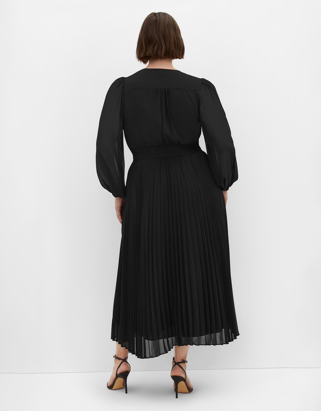 City Chic - Plus size Finley Sheer Pleat Dress - black