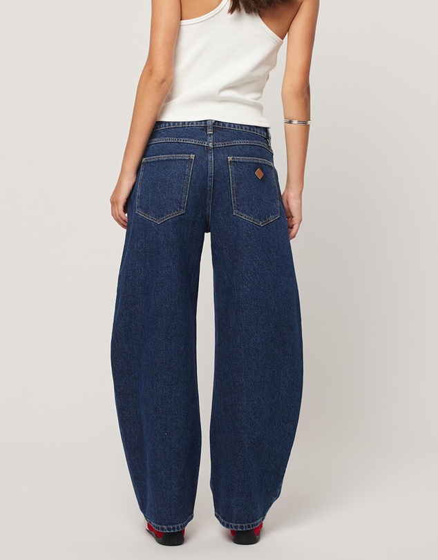 Abrand - 95 Mid Barrel Jeans