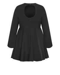 City Chic - Dynamic Long Sleeve Dress