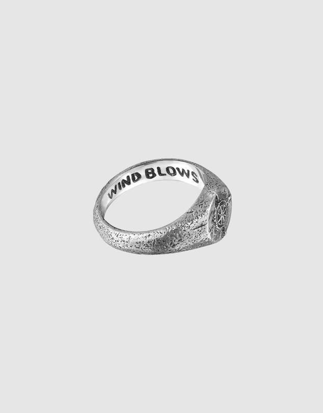 Haze & Glory - ICONIC EXCLUSIVE - Compass Signet Ring in Oxidised 925 Silver