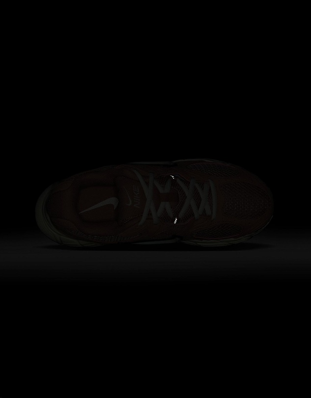 Nike - V5 RNR - Women's