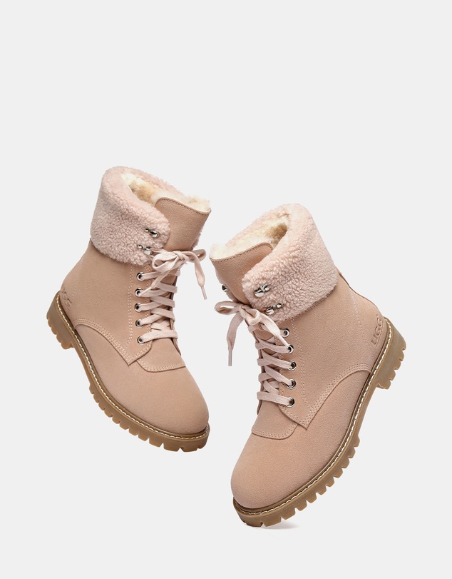 EVERAU - Australian Shepherd Ugg Mina Cow Suede Upper Martens