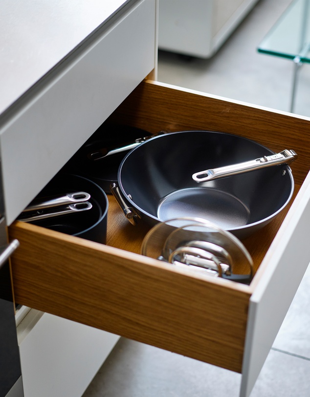 Joseph Joseph - Space Non-stick Wok with Folding Handles - 32 cm