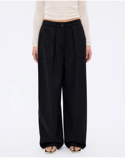 Minima Esenciales - Lowen Barrel Leg Suit Pants
