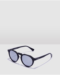 Hawkers Co - Black Chrome Warwick Raw Sunglasses for Men and Women UV400