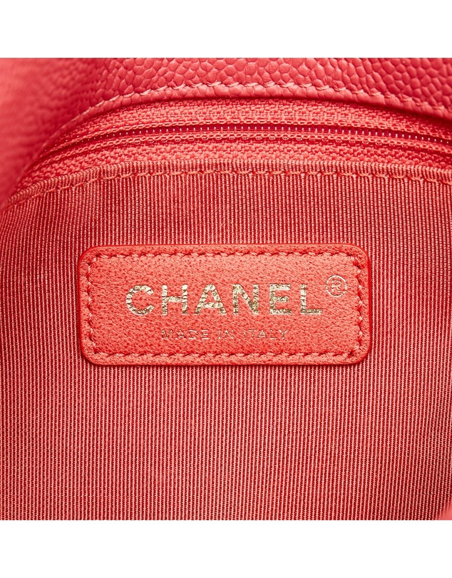 Pre-Loved by Azura Reborn - Pre-Loved chanel Pre-owned Chanel Quilted Caviar Leather Crossbody