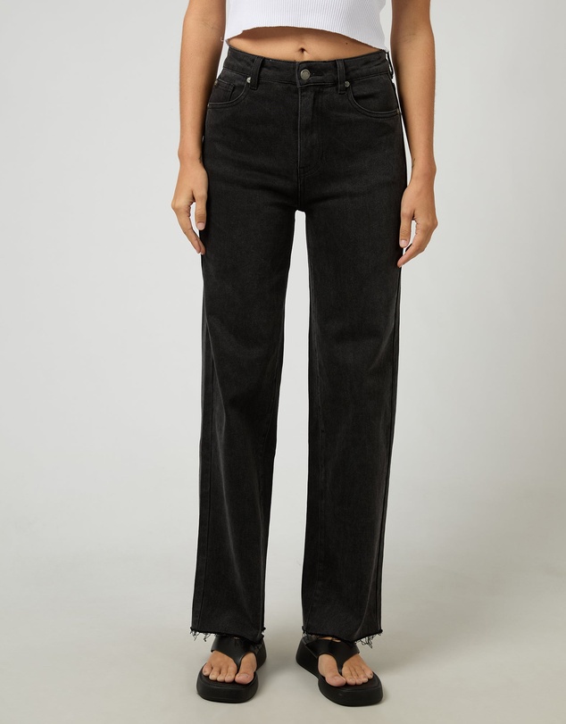 All About Eve - Skye Comfort Jean Washed Black