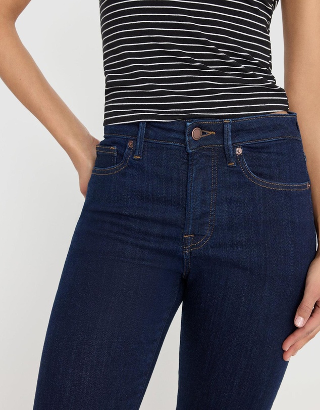Good American - Good Legs Flare Jeans