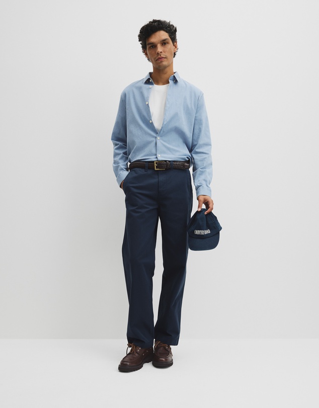 Country Road - Slim Fit Chambray Shirt