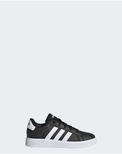 Core Black / Cloud White / Core Black