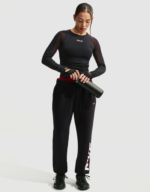 Nike - Nike One Dri-FIT Long-Sleeve Top