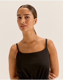 Review - Rene Midi Dress