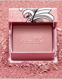 Benefit Cosmetics - Tickle Highlighter