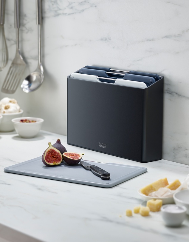 Joseph Joseph - Folio™ 4-piece Regular Chopping Board Set with Storage Case (Graphite)