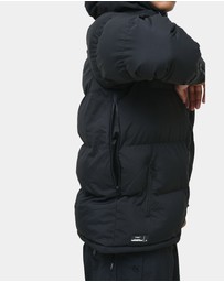 PYRA - Alpine Puffa Jacket Black