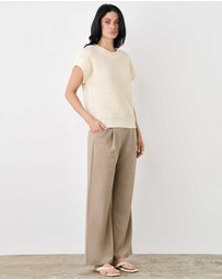 Esmaee - Lobby Knit Top
