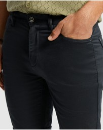 yd. - Herston Chino Short