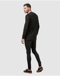 DVNT - Ethos Crest Long Sleeve Tee