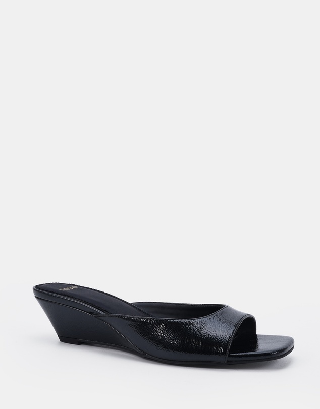 Novo - Willodean Wedges