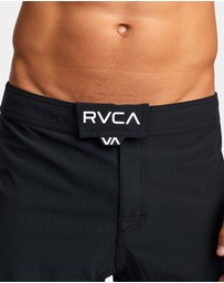 RVCA - Mens Grappler 17