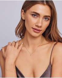 Zoe Olivia - 9K Gold Pear Lab Grown Diamond Drop Necklace