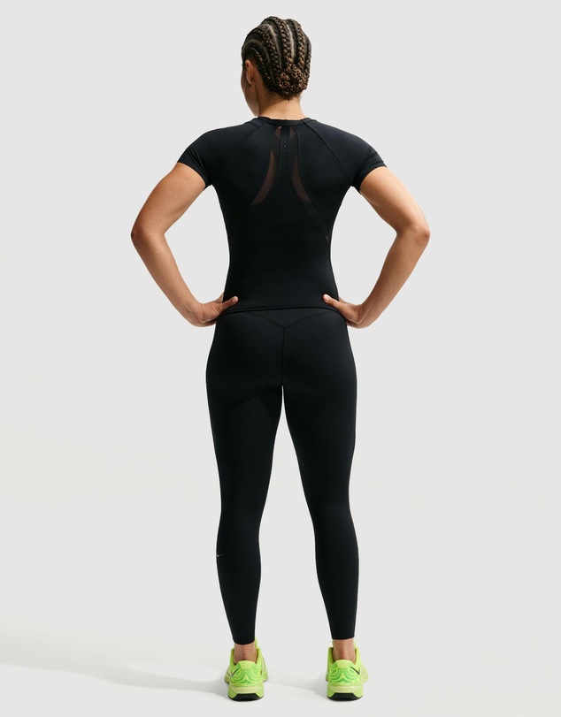 Nike - Universa Mesh SS Top