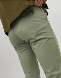 Jack & Jones - Marco Bowie Slim Fit Chinos