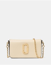 Marc Jacobs - The Wallet on Chain