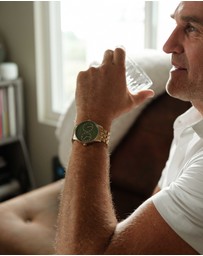 Maxum - Maxum x Taylor Steele - Green Dial, Gold Tone Case & Bracelet