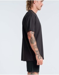 Vacancy Co - Life on the Rocks Tee