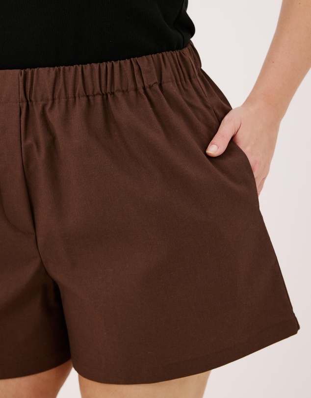 Atmos&Here Curvy - Lana Everyday Linen Shorts With Mock Fly Detail In Eu Flax Linen