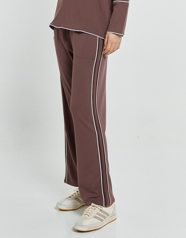 Betty Basics - Evelyn Wide Leg Jogger