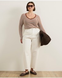 Atmos&Here Curvy - Deep V-Neck Long Sleeve T-Shirt