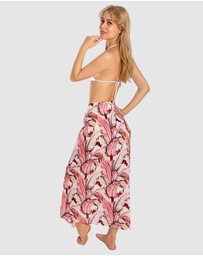 Sant And Abel - Women's Martinique® Pink Banana Leaf Sarong