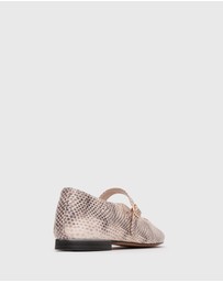 Betts - Mystique Mary Jane Flats