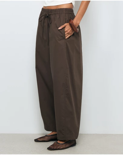 AERE - Organic Cotton Barrel Leg Pants