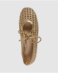 S by Sempre Di - Wendel Slip Ons