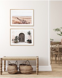 Olive et Oriel - Tuscan Villa Art Print