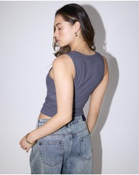 General Pants Co. Basics - Slinky Scoop Tank