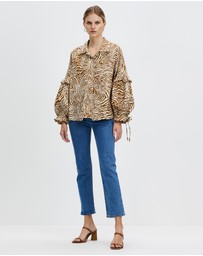 Grace Willow - Ryo Shirt