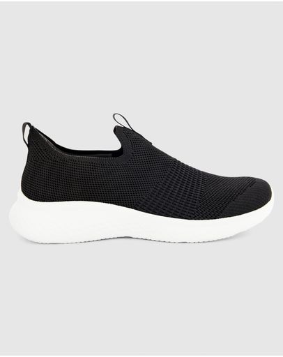 BLACK/WHITE