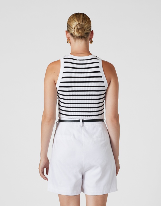 MVN - Nautical Mile Top