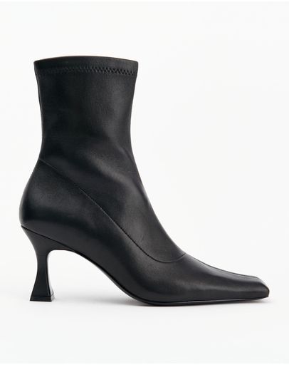 Black Stretch Leather