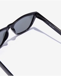 Hawkers Co - Hawkers - One raw - polarized diamond sky  Sunglasses for Men and Women Polarized