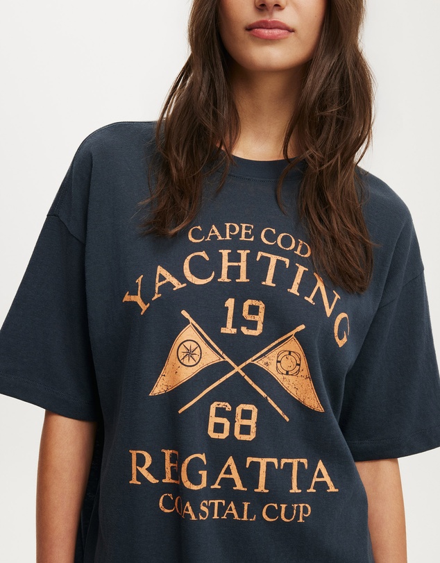 Cotton On - The Boxy Graphic Tee