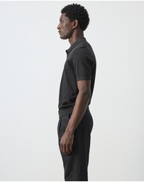 M.N.G - Andrew Polo